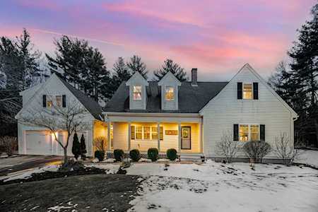 390 Cooper Rd Northbridge, MA 01534