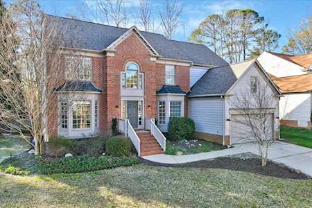 101 Strathburgh Lane Cary, NC 27518