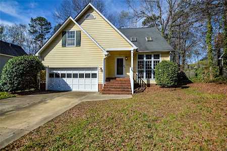 13515 Kintyre Ct Matthews, NC 28105