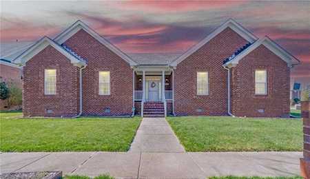 924 Stanhope Gardens Chesapeake, VA 23320