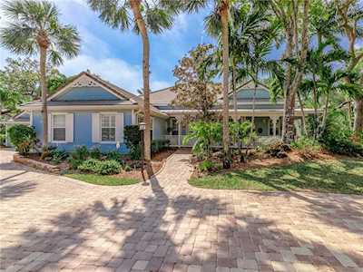 741 Canoe Trl Indian River Shores, FL 32963