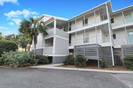 501 Yacht Harbor Ct Isle of Palms, SC 29451