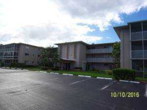 2616 N Garden Drive #105 Lake Worth, FL 33461