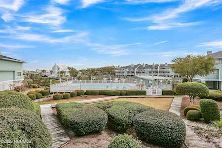 105 Teakwood Drive Carolina Beach, NC 28428