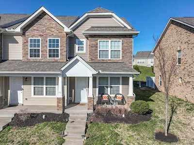 173 Cobblestone Place Dr Goodlettsville, TN 37072