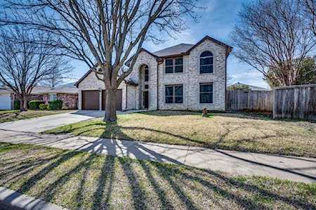 934 Rio Vista Lane Arlington, TX 76017