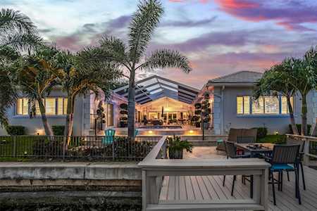 4928 61st Ave S St. Petersburg, FL 33715