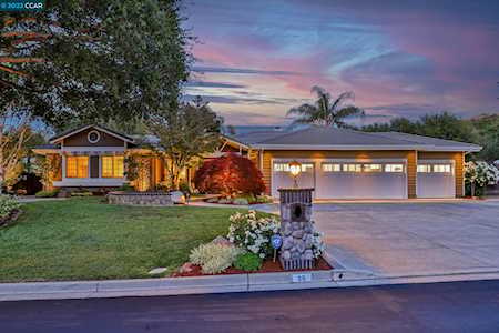 25 Northview Ct Danville, CA 94506