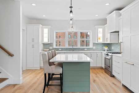 50 Cate St #7 Portsmouth, NH 03801