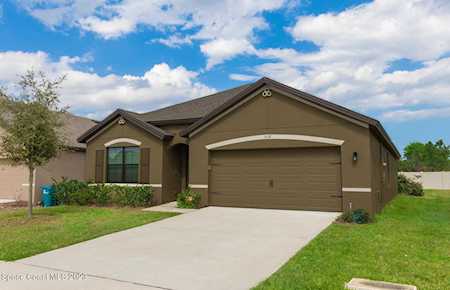 3538 Loggerhead Lane Mims, FL 32754