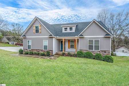 226 Stone River Way Taylors, SC 29687