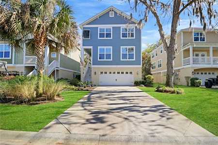 34 Jarvis Creek Ln Hilton Head Island, SC 29926