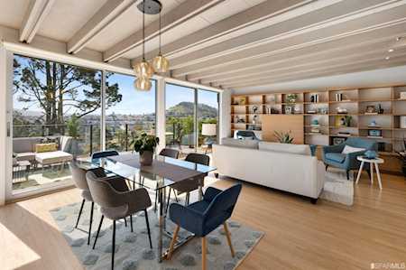 72 Dawnview Way San Francisco, CA 94131