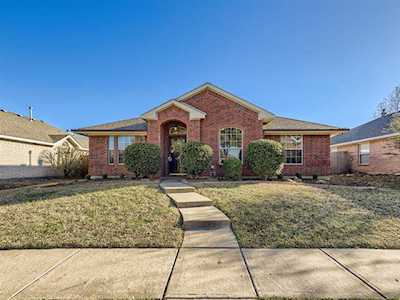 6401 Candletree Lane McKinney, TX 75070