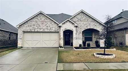4525 Hemingway Avenue Aubrey, TX 76227
