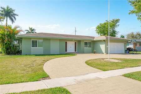 7400 NW 10th Pl Plantation, FL 33313
