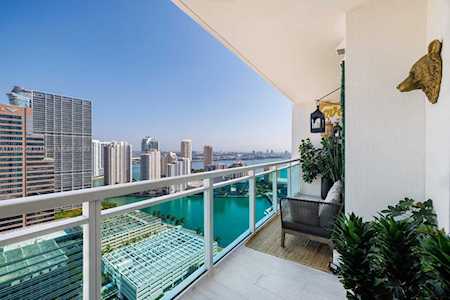 950 Brickell Bay Dr #3504 Miami, FL 33131