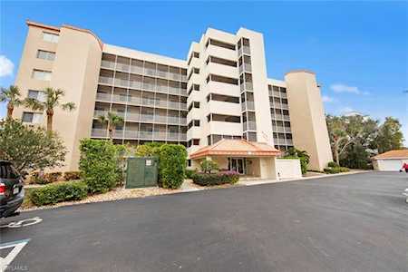 15191 Cedarwood Ln #2401 Naples, FL 34110