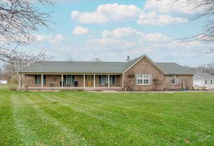 1019 Bittersweet Ln Frankfort, KY 40601