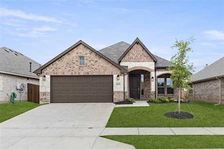4452 Ridgehurst Lane Fort Worth, TX 76036