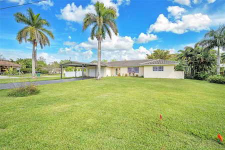 4900 SW 167th Ave Southwest Ranches, FL 33331