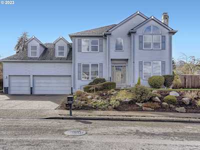 21175 Serango DR West Linn, OR 97068