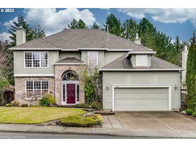 1692 NW Caitlin TER Portland, OR 97229