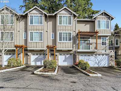 748 NW 118th AVE #104 Portland, OR 97229