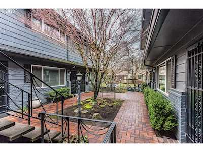 1820 NE Wasco ST Portland, OR 97232