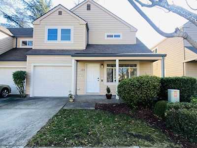 2316 Abbott Ave Ashland, OR 97520
