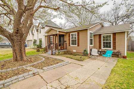 2724 Townsend Drive Fort Worth, TX 76110