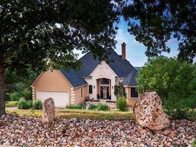 105 N Gateway ST Marble Falls, TX 78654