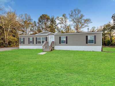 17 Short Vine St Crawfordville, FL 32327