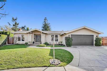 2113 Brampton Ct Walnut Creek, CA 94598