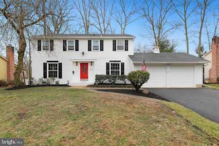 15 Highgate Ln Cherry Hill, NJ 08003