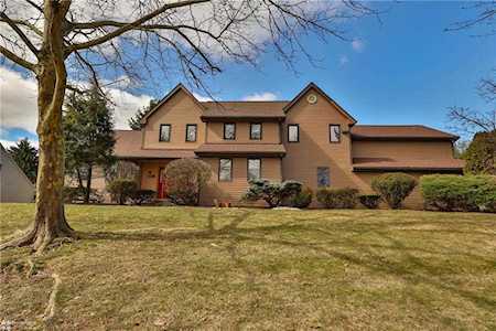 1500 Wethersfield Dr Allentown, PA 18104