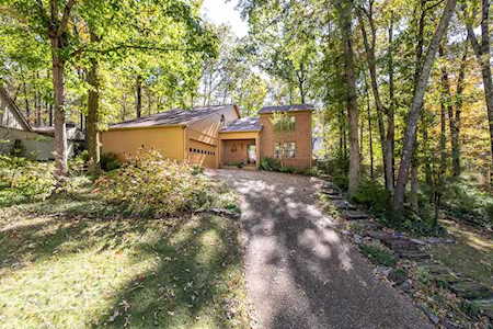 8965 Farmoor Rd Germantown, TN 38139