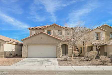 6532 Cape Petrel St North Las Vegas, NV 89084