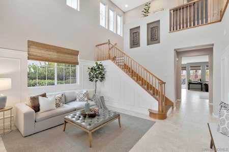 1816 Shadetree Dr San Marcos, CA 92078