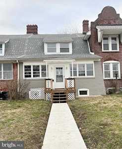 11 Plaza St Marcus Hook, PA 19061