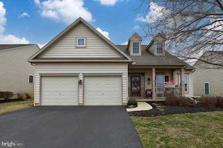 31 Pleasant Rd Gordonville, PA 17529
