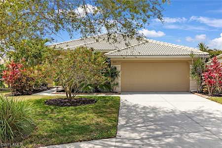 8281 Laurel Lakes Way Naples, FL 34119
