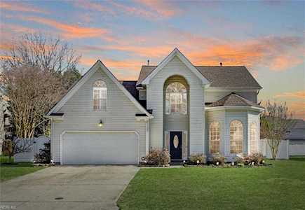 238 Sherbrooke Dr Newport News, VA 23602