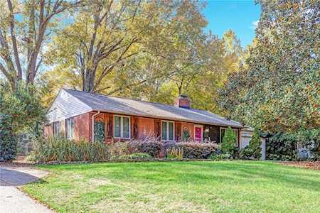 5736 Wedgewood Dr Charlotte, NC 28210
