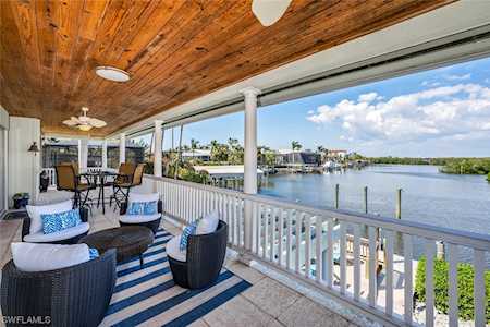 5620 Queens Kew Bonita Springs, FL 34134