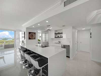 5540 N Ocean Dr #7D Singer Island, FL 33404