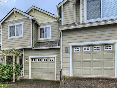 20282 Hoodview AVE West Linn, OR 97068