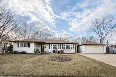 2114 Quail Ct Rolling Meadows, IL 60008