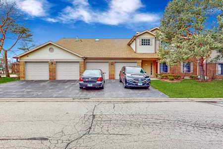 4222 N Pheasant Trail Ct #1 Arlington Heights, IL 60004