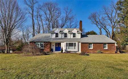 3849 Maulfair Dr Allentown, PA 18103